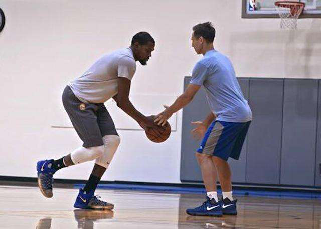 会关注的焦 会关注的焦